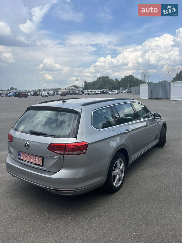 Универсал Volkswagen Passat 2015 в Чернигове