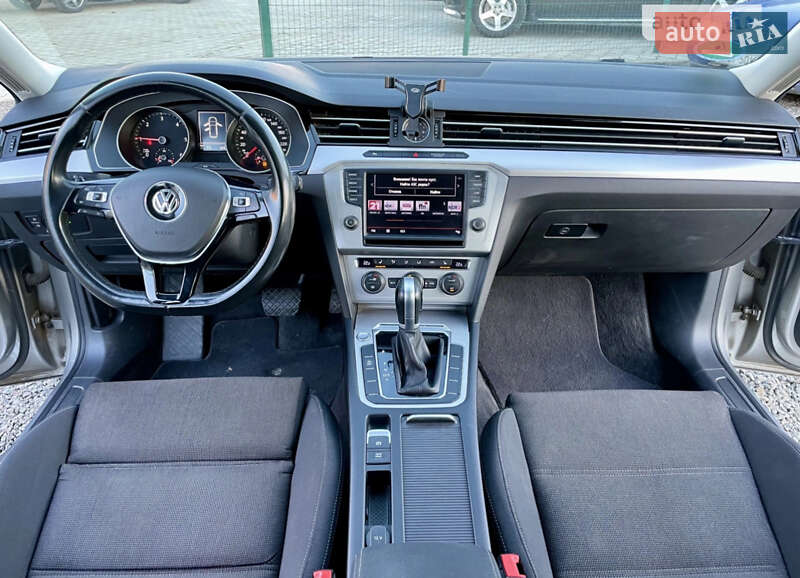 Универсал Volkswagen Passat 2015 в Чернигове