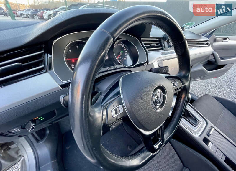 Универсал Volkswagen Passat 2015 в Чернигове