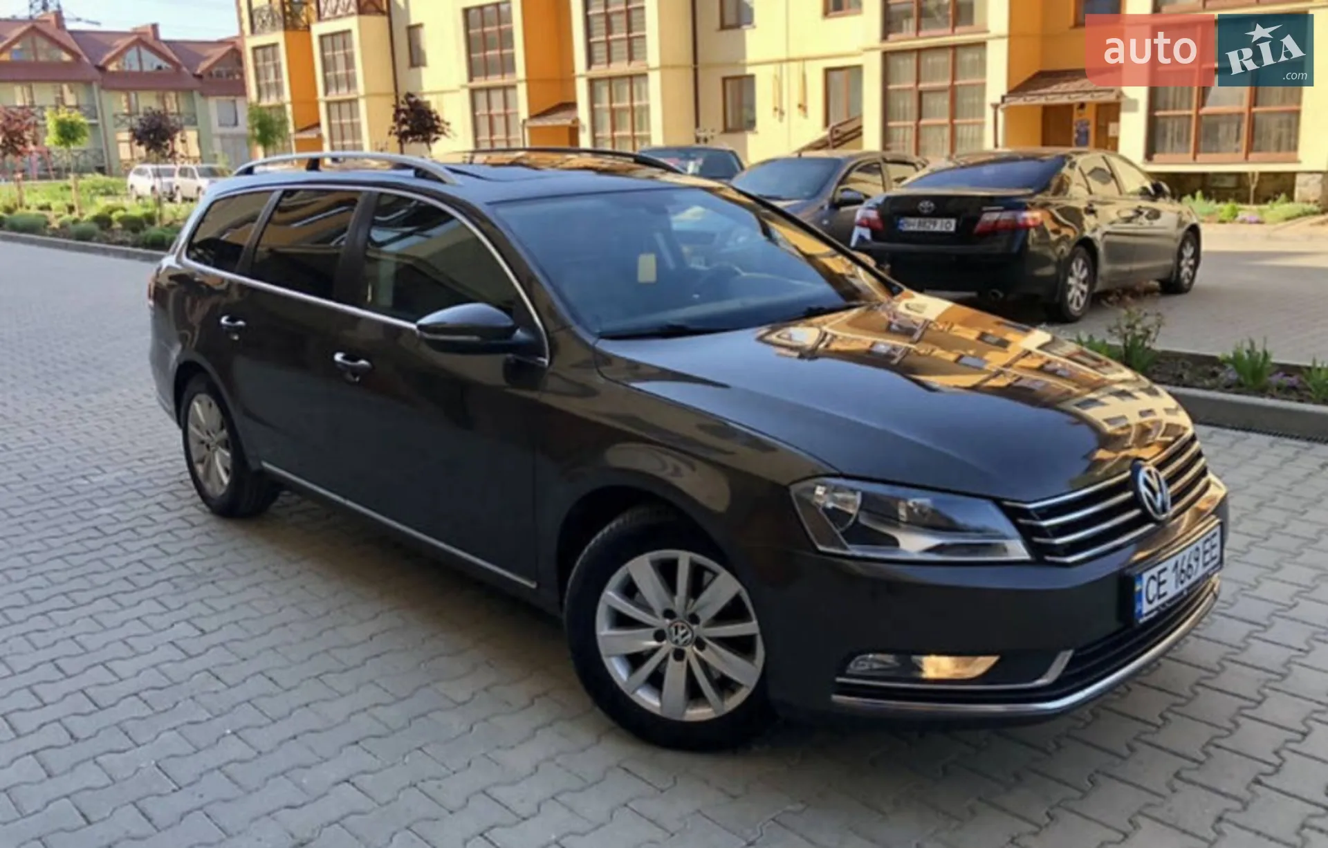 2014 Volkswagen Passat - мініатюра 2