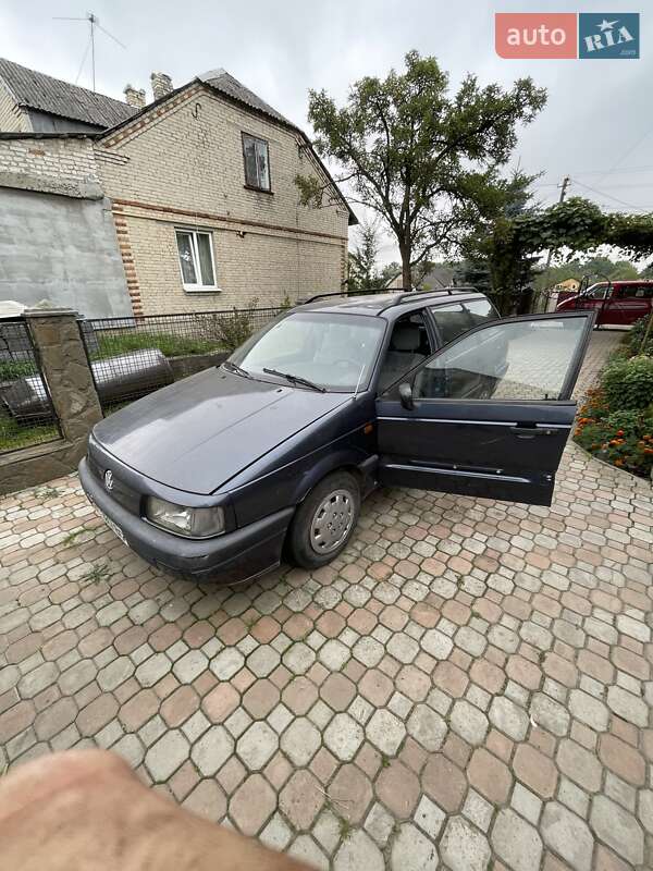 Volkswagen Passat 1990