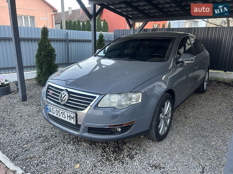 Седан Volkswagen Passat 2005 в Берегово