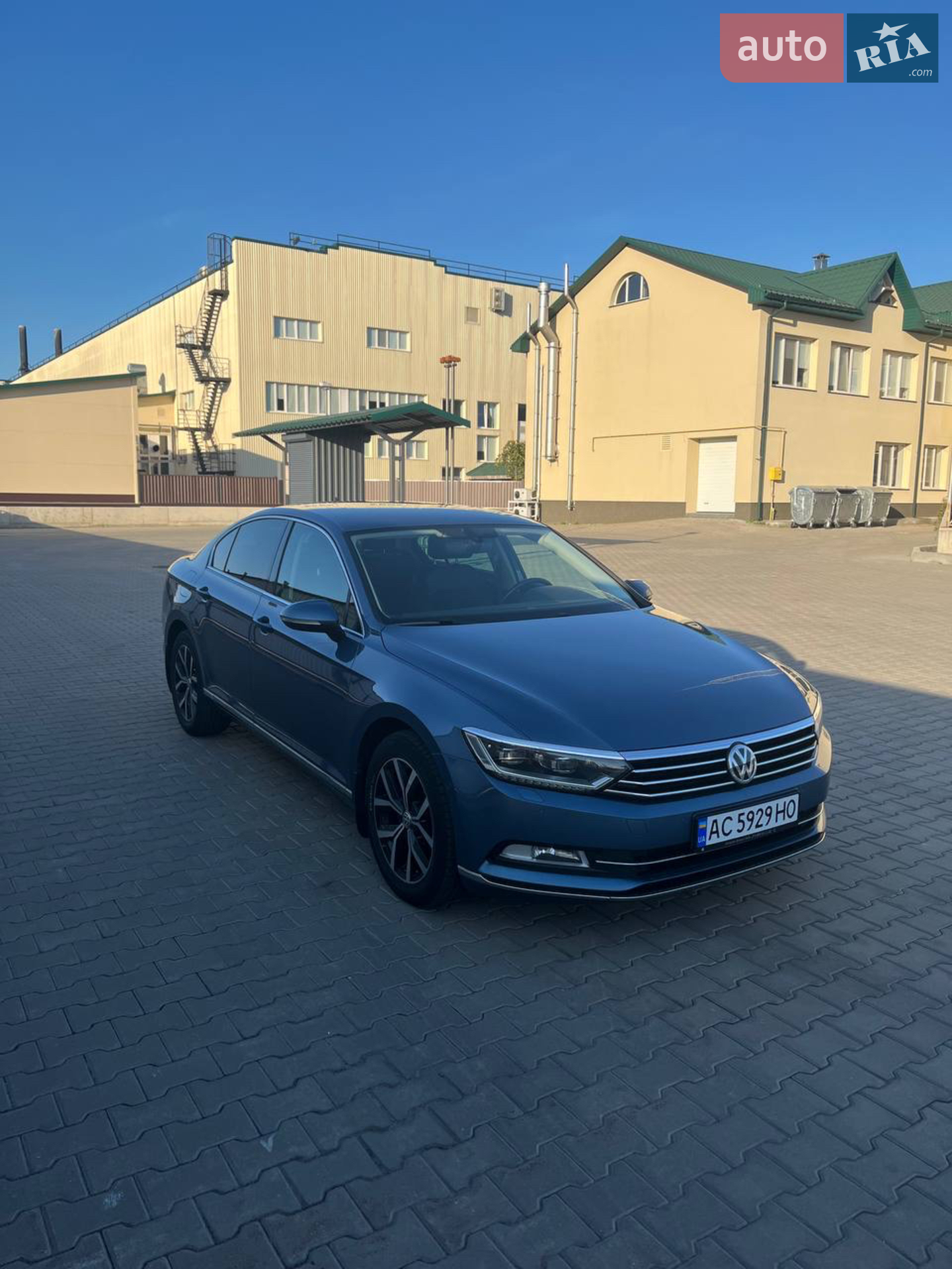 2016 Volkswagen Passat - мініатюра 4