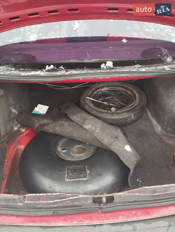 Седан Volkswagen Passat 1991 в Бродах