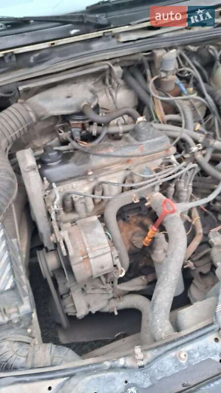 Седан Volkswagen Passat 1991 в Броварах