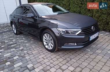 Седан Volkswagen Passat 2018 в Чернівцях