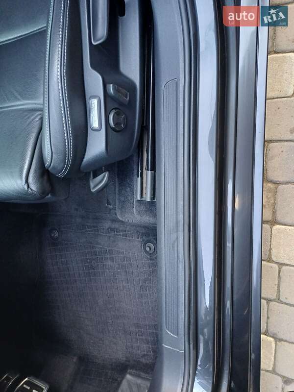 Седан Volkswagen Passat 2018 в Чернівцях