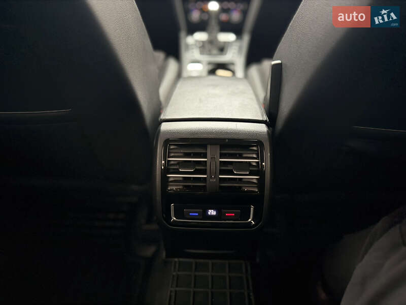 Седан Volkswagen Passat 2018 в Виноградове фото 57 Седан Volkswagen Passat 2018 в Виноградове