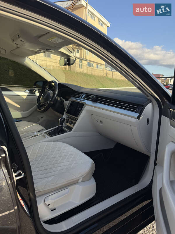 Універсал Volkswagen Passat 2018 в Вінниці