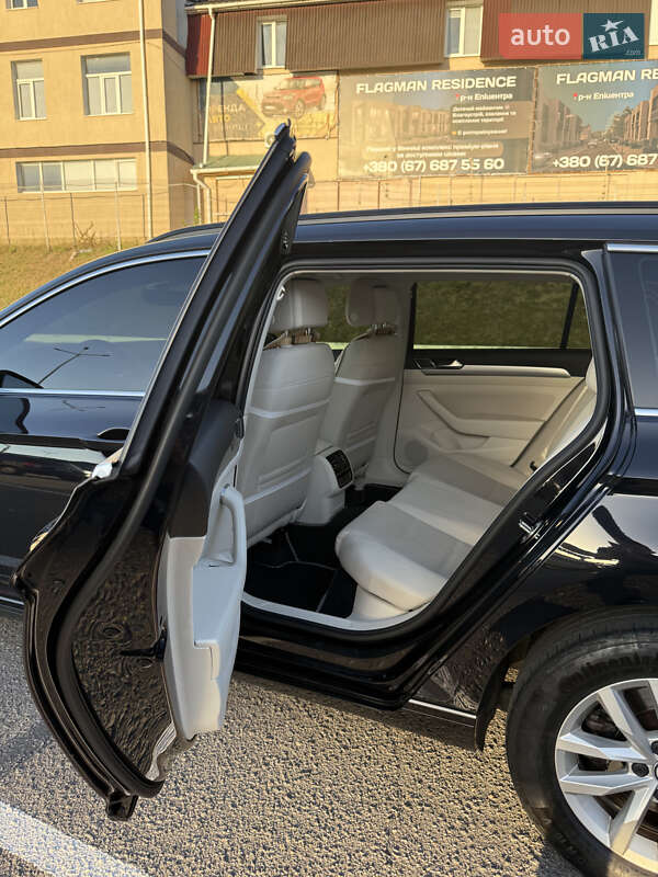 Універсал Volkswagen Passat 2018 в Вінниці