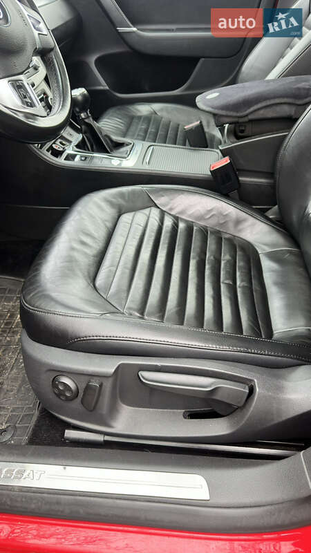 Универсал Volkswagen Passat 2011 в Смеле