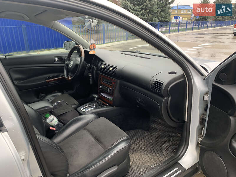Седан Volkswagen Passat 2003 в Прилуках