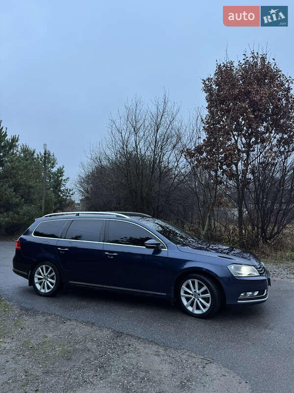 Универсал Volkswagen Passat 2012 в Виннице