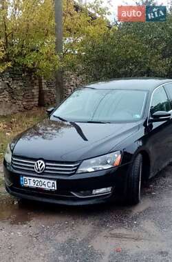Седан Volkswagen Passat 2012 в Херсоні