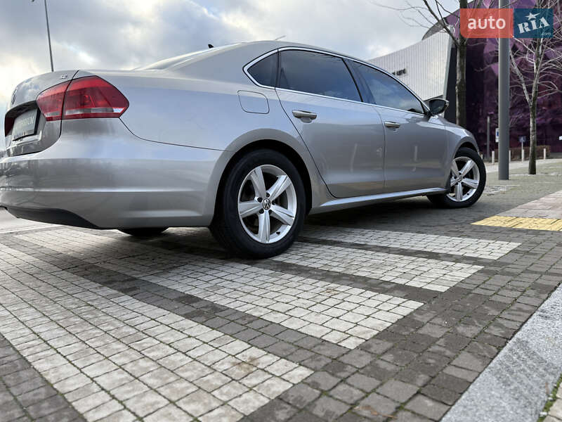 Седан Volkswagen Passat 2011 в Киеве фото 9 Седан Volkswagen Passat 2011 в Киеве
