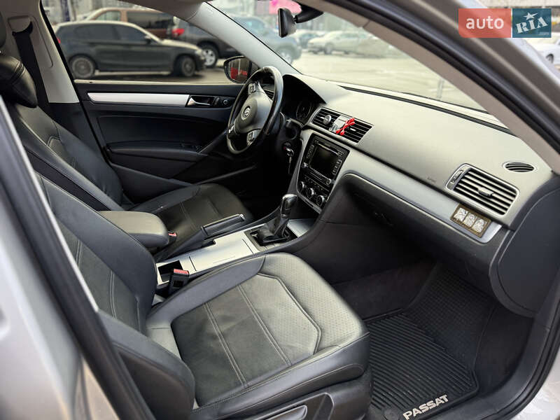 Седан Volkswagen Passat 2011 в Киеве фото 13 Седан Volkswagen Passat 2011 в Киеве