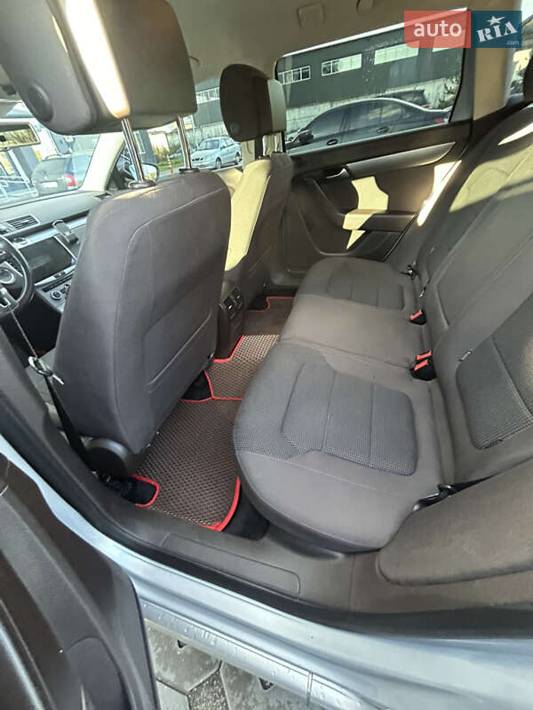 Універсал Volkswagen Passat 2014 в Броварах