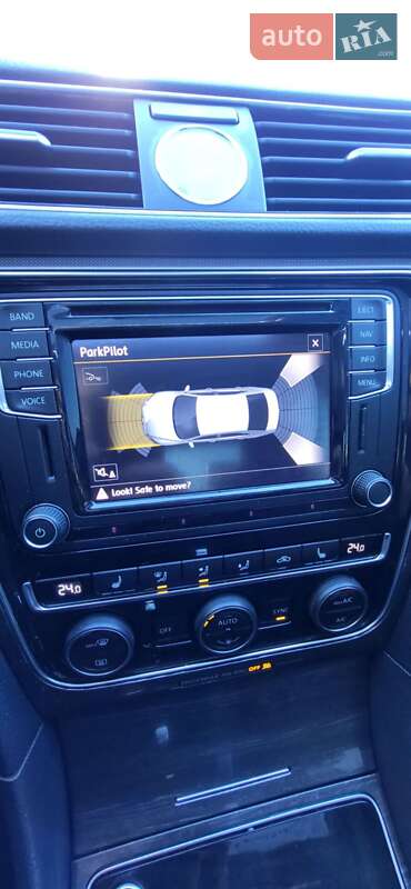 Седан Volkswagen Passat 2016 в Кропивницком