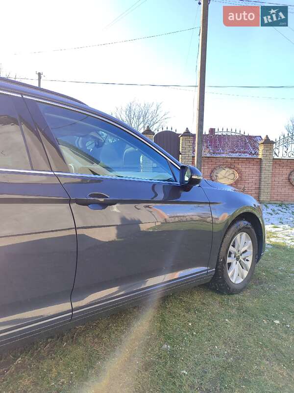 Универсал Volkswagen Passat 2021 в Луцке фото 9 Универсал Volkswagen Passat 2021 в Луцке