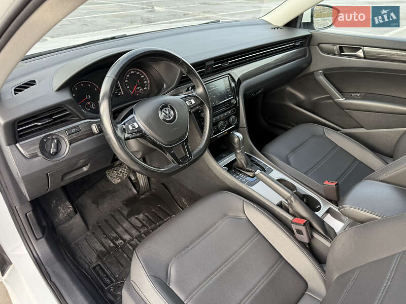 Седан Volkswagen Passat 2020 в Киеве фото 13 Седан Volkswagen Passat 2020 в Киеве