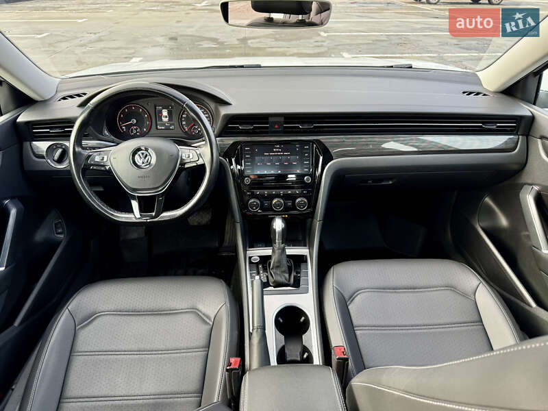 Седан Volkswagen Passat 2020 в Киеве фото 20 Седан Volkswagen Passat 2020 в Киеве
