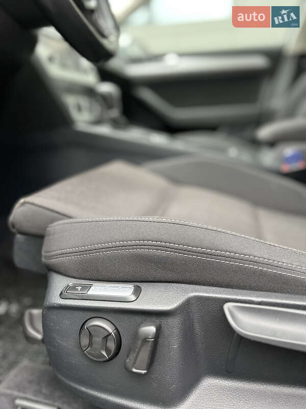 Универсал Volkswagen Passat 2014 в Золочеве