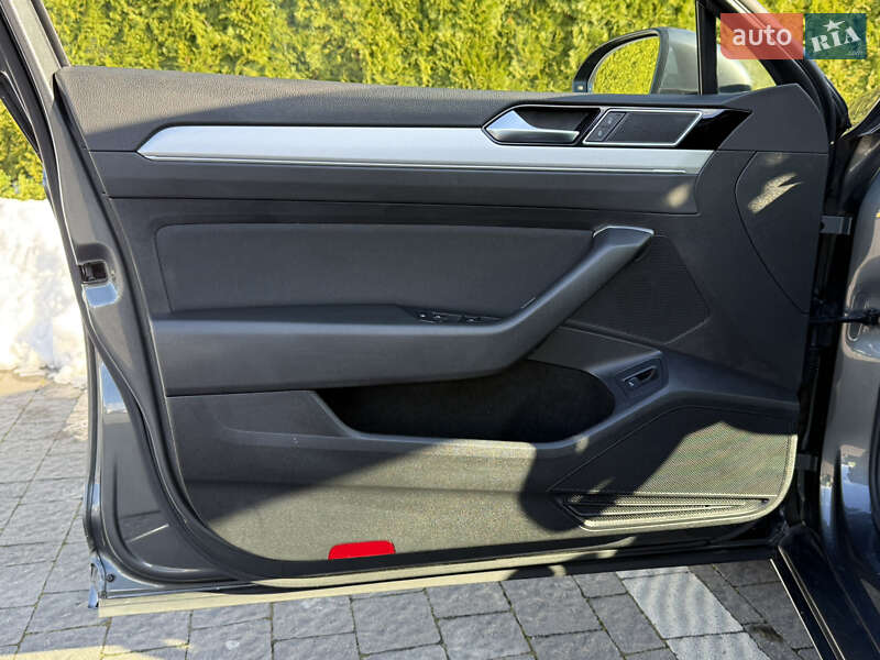 Универсал Volkswagen Passat 2016 в Стрые фото 54 Универсал Volkswagen Passat 2016 в Стрые