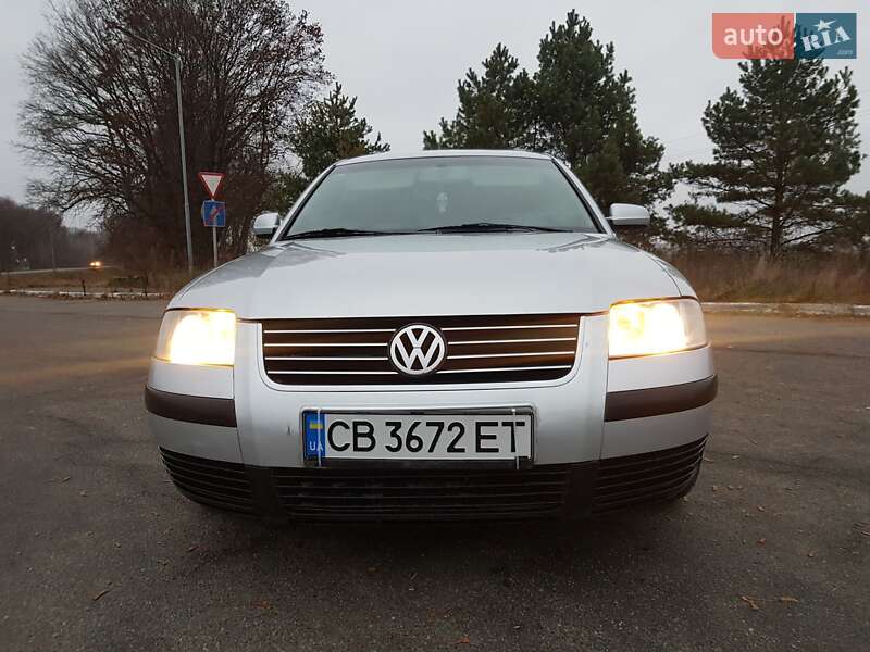 Седан Volkswagen Passat 2001 в Мене