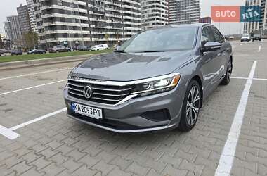 Седан Volkswagen Passat 2020 в Киеве