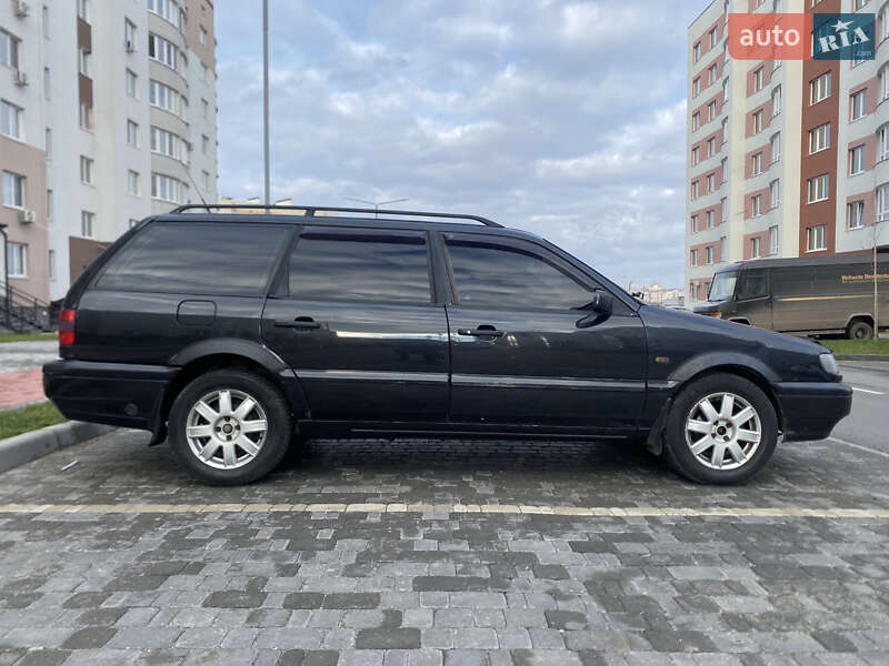 Универсал Volkswagen Passat 1994 в Виннице