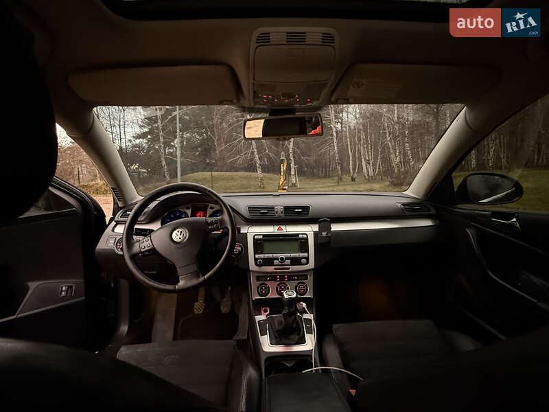 Универсал Volkswagen Passat 2005 в Харькове