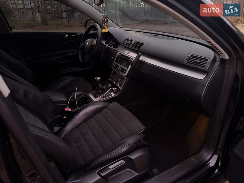 Универсал Volkswagen Passat 2005 в Харькове