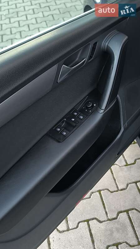 Универсал Volkswagen Passat 2011 в Черновцах фото 27 Универсал Volkswagen Passat 2011 в Черновцах