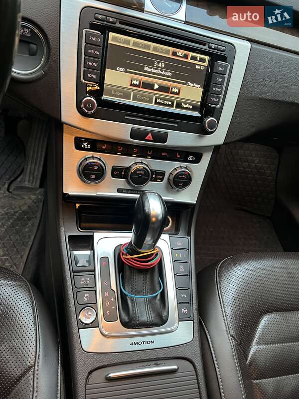 Седан Volkswagen Passat 2013 в Вінниці