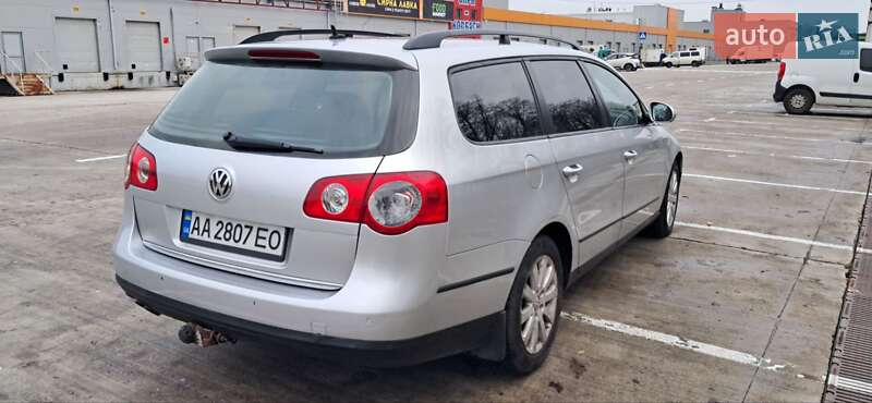 Универсал Volkswagen Passat 2006 в Киеве