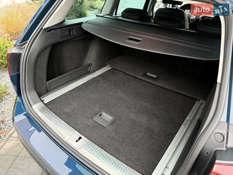 Универсал Volkswagen Passat 2021 в Луцке фото 30 Универсал Volkswagen Passat 2021 в Луцке