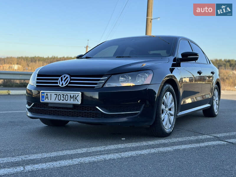 Седан Volkswagen Passat 2013 в Киеве