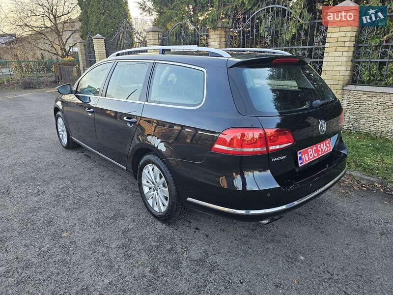 Універсал Volkswagen Passat 2011 в Луцьку