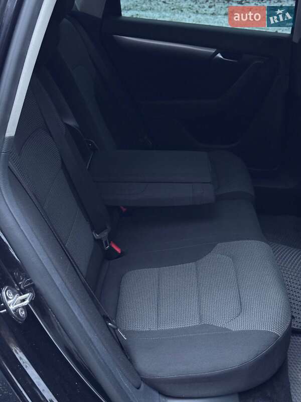 Универсал Volkswagen Passat 2011 в Южноукраинске