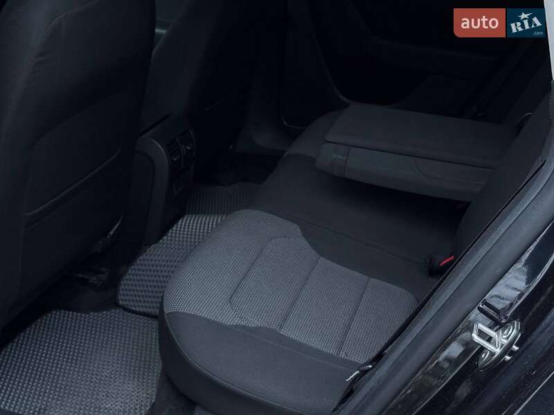 Универсал Volkswagen Passat 2011 в Южноукраинске