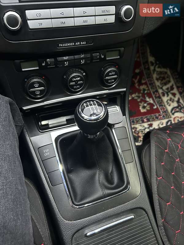 Універсал Volkswagen Passat 2007 в Козятині