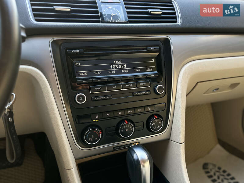 Седан Volkswagen Passat 2014 в Шептицькому фото 37 Седан Volkswagen Passat 2014 в Шептицькому