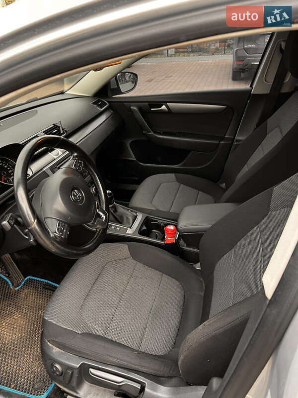 Универсал Volkswagen Passat 2013 в Харькове фото 10 Универсал Volkswagen Passat 2013 в Харькове
