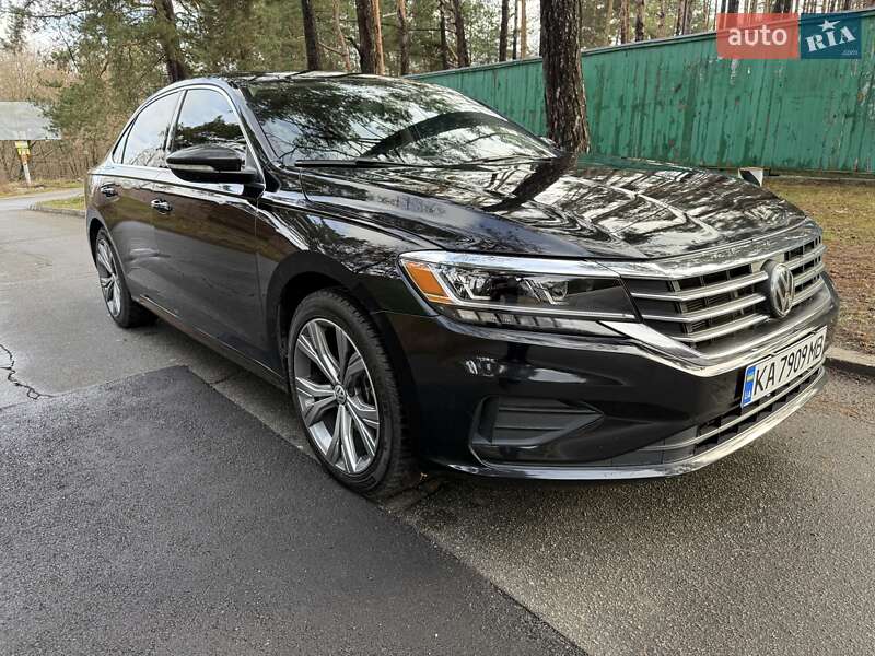 Седан Volkswagen Passat 2020 в Киеве