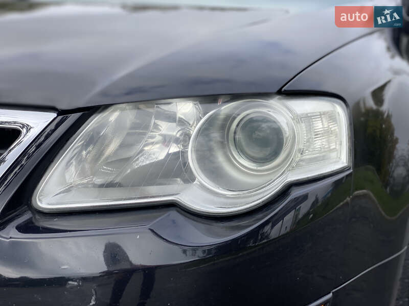 Седан Volkswagen Passat 2009 в Староконстантинове