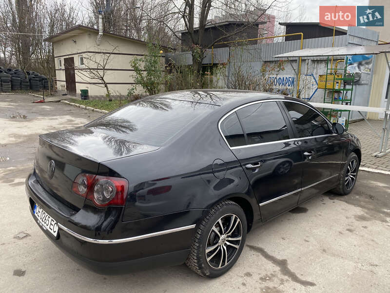 Седан Volkswagen Passat 2005 в Дунаевцах
