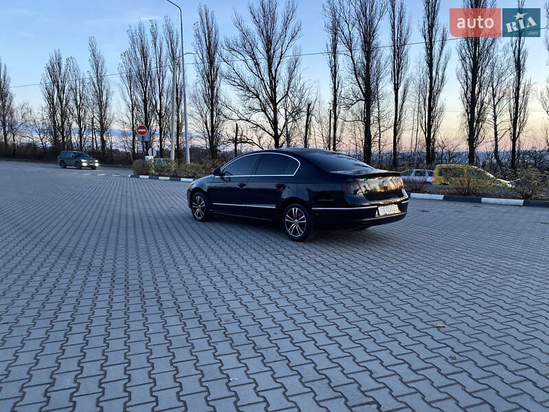 Седан Volkswagen Passat 2005 в Дунаевцах
