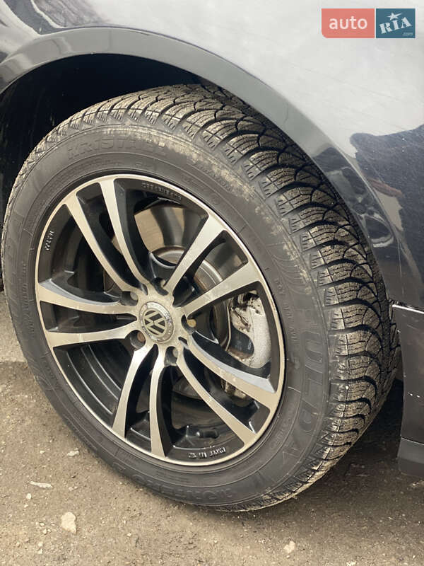 Седан Volkswagen Passat 2005 в Дунаевцах