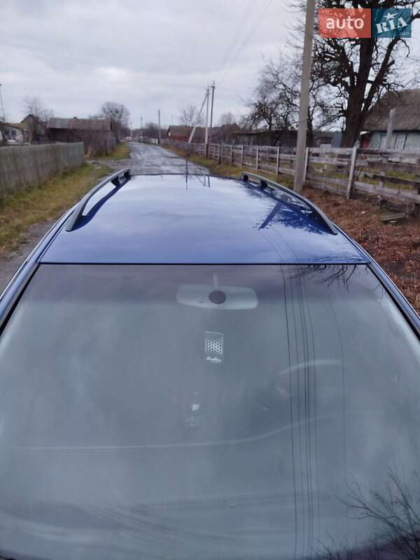 Универсал Volkswagen Passat 2003 в Житомире