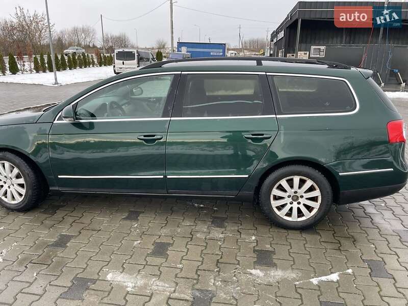Универсал Volkswagen Passat 2006 в Яворове